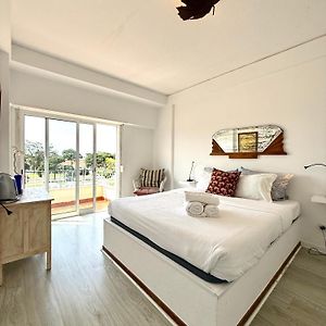 Espectacular apartamento na praia a 20 min de Lisboa